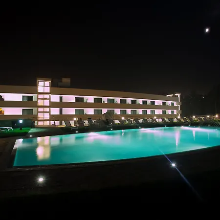 Hotel Vittoria Pool &