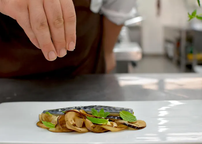 Apulia Vittoria Pool & Otel