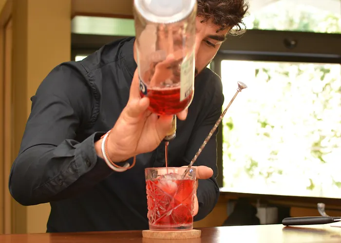 Apulia Vittoria Pool & 4* أوترانتو