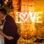 Apulia Vittoria Pool & 4*