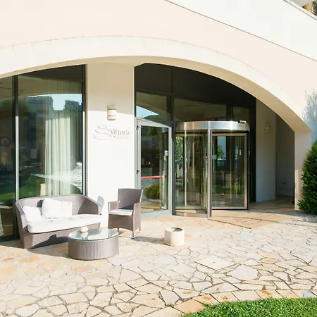 Apulia Vittoria Pool & أوترانتو