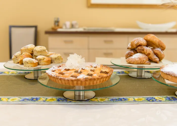 Apulia Vittoria Pool & 4* Otranto